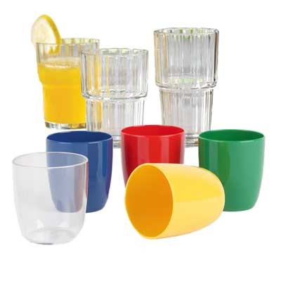Becher und Gläser für Kinder - aus Kunststoff oder Hartglas