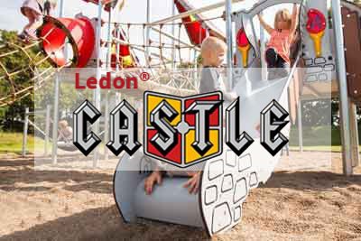Spielplatzgeräte von Ledon Serie Castle ansehen